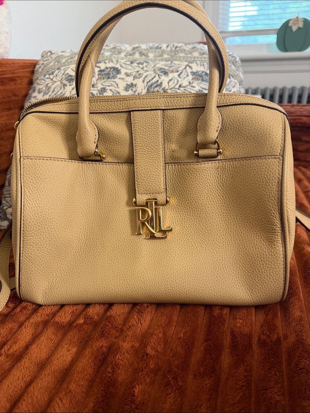 Lauren Ralph Lauren Beige Pebbled Leather Satchel with Gold RL Charm - Picture 2 of 9